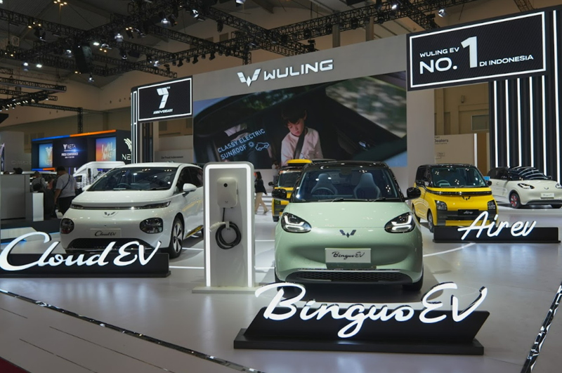 Wuling Merayakan Ulang Tahun Ke-7 Membawa Semangat Melangkah Bersama Indonesia Mengukir Banyak Pencapaian Mulai dari EV Brand No.1 in Indonesia