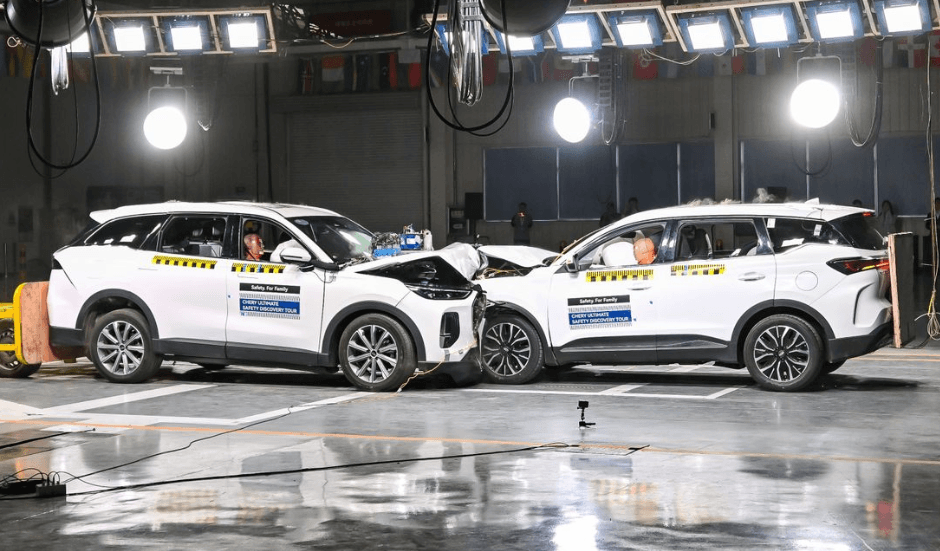 Sadis! Chery TIGGO 9 Dihajar Depan-Belakang dalam Uji Tabrak Ekstrem, Masih Aman?