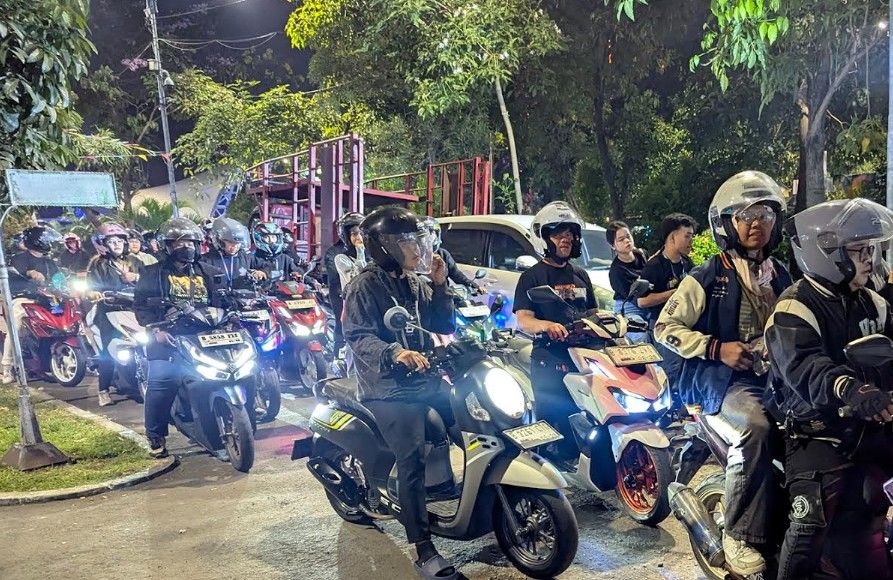 Ratusan Bikers Ramaikan Honda Vario Street Nation, Night Ride Keliling Jakarta Sekaligus Kenalan dengan Vario Street 125