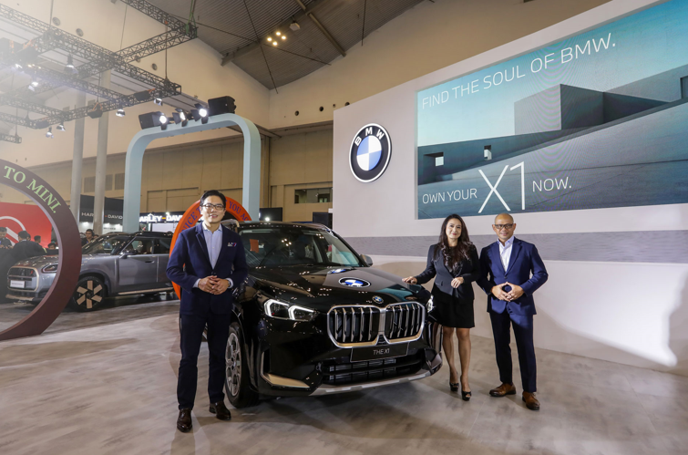 BMW Group Indonesia Tampil Perdana di GJAW 2024: Hadirkan BMW X1 dan Tawarkan Program Menarik Bagi Konsumen Tanah Air