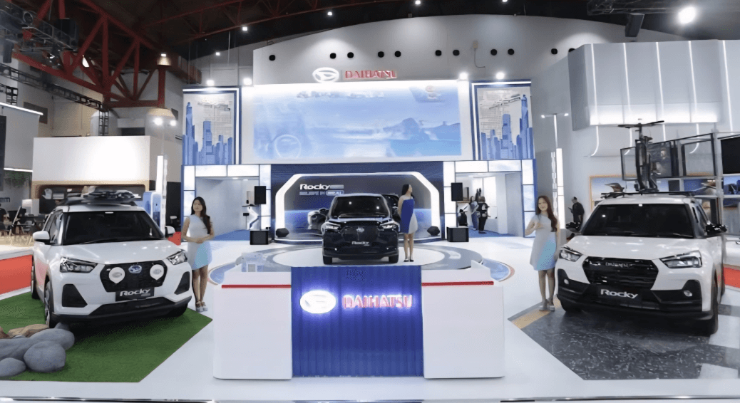 Daihatsu Rocky Dinobatkan Jadi Crossover Paling Terjangkau di IIMS 2026