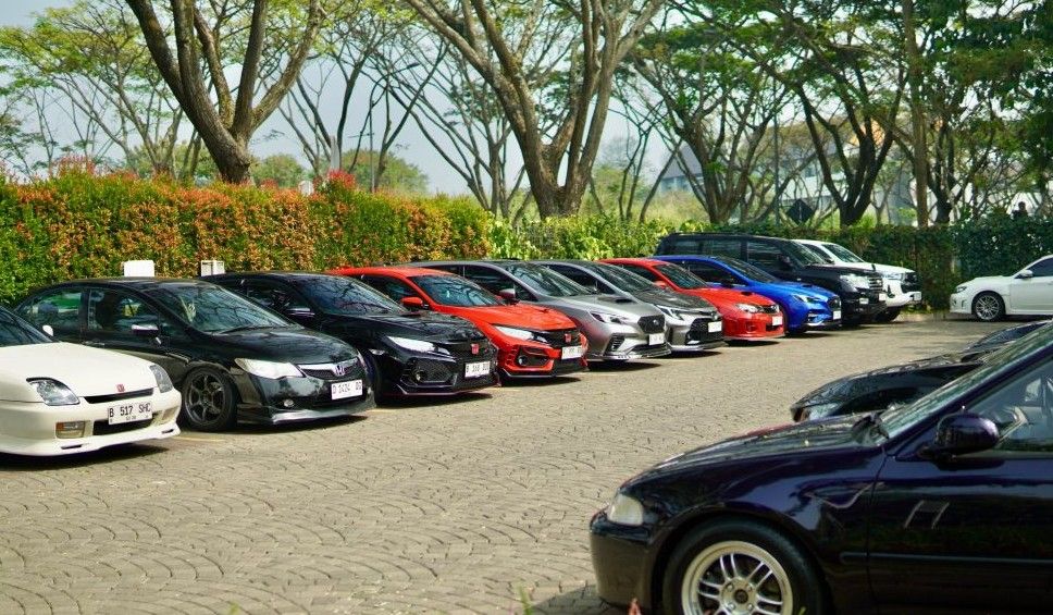 JDM Run 2026 Fun Trip: Puluhan Mobil Sport Jepang Geruduk Bandung 