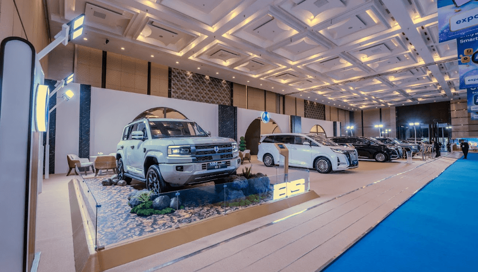 Denza D9 dan B5 Tebar Pesona di BCA Expoversary 2026, Tawarkan Pengalaman Mobilitas Listrik Premium Berkelas