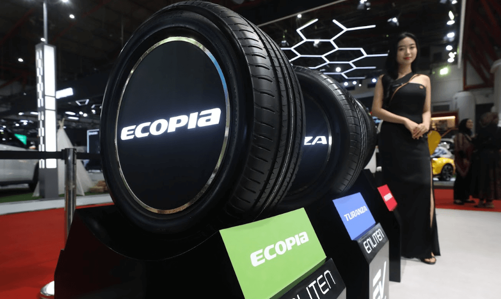IIMS 2026: Bridgestone Rilis Ban Ecopia EP300 ENLITEN untuk Innova Zenix 