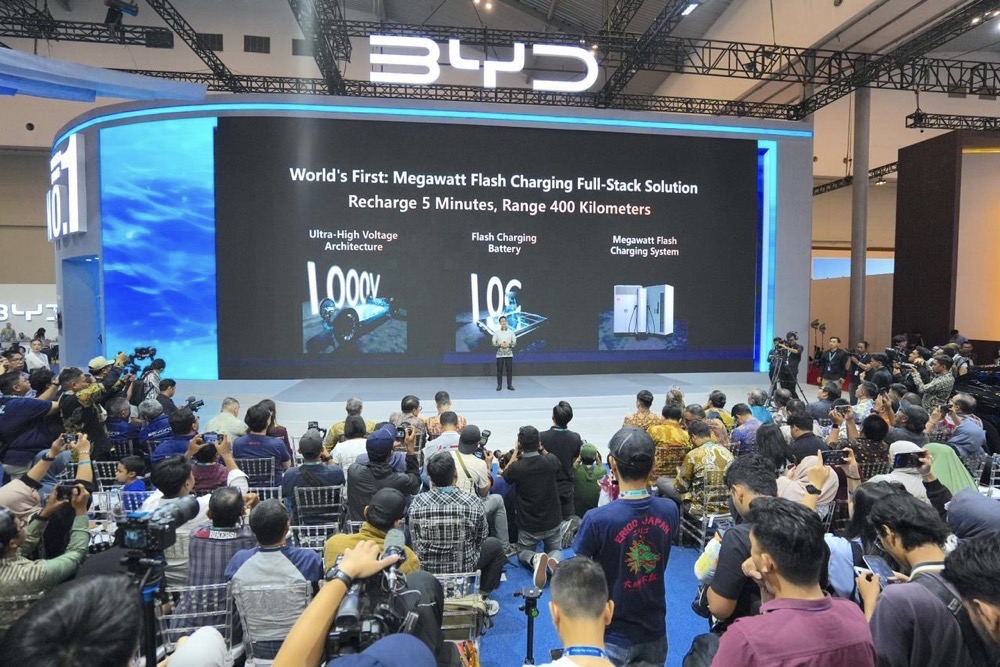 Didukung 122 Ribu Ahli, BYD Siapkan Era Baru EV dengan Teknologi Megawatt-Charging Global