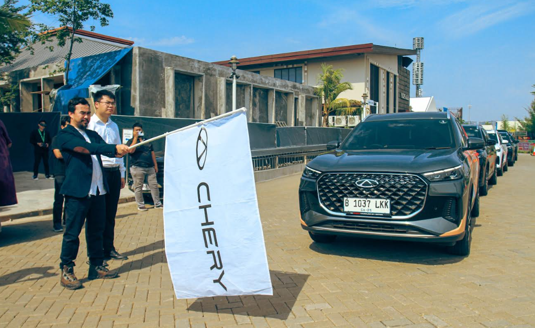 Uji Efisiensi Chery TIGGO 8 CSH di Jalur Ikonik Jakarta–Bandung, Tembus 59 Km/Liter!