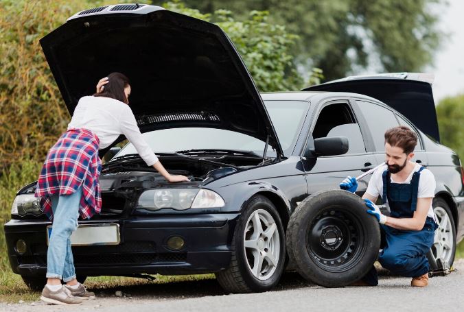 Jangan Panik! Lakukan Ini Ketika Anda Mengalami Pecah Ban Mobil