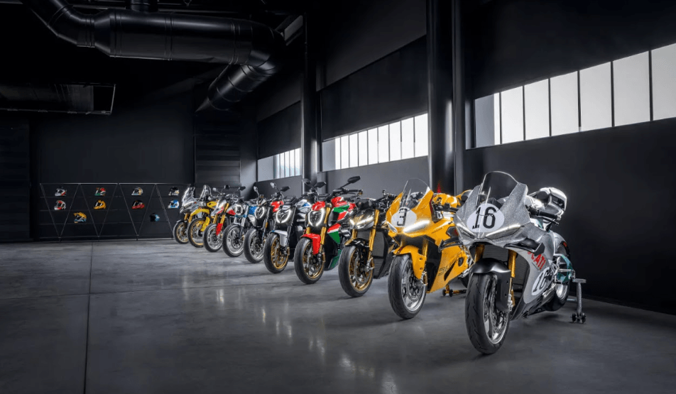 Collezione 100: Livery Edisi Khusus Seabad Ducati, Cuma Ada 100 Unit di Dunia Sob!