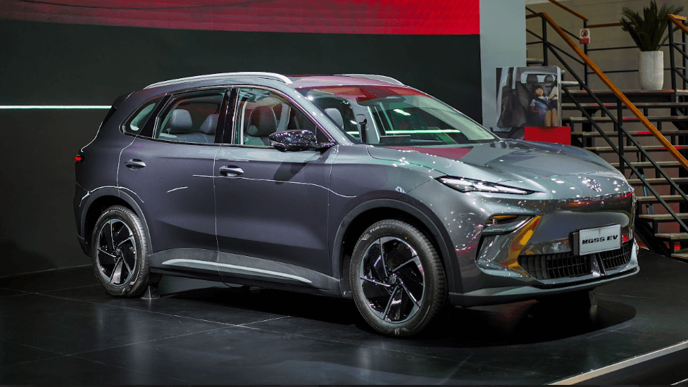 Lanjutkan Perkenalan, MG Indonesia Gelar Roadshow MGS5 EV di Jabodetabek