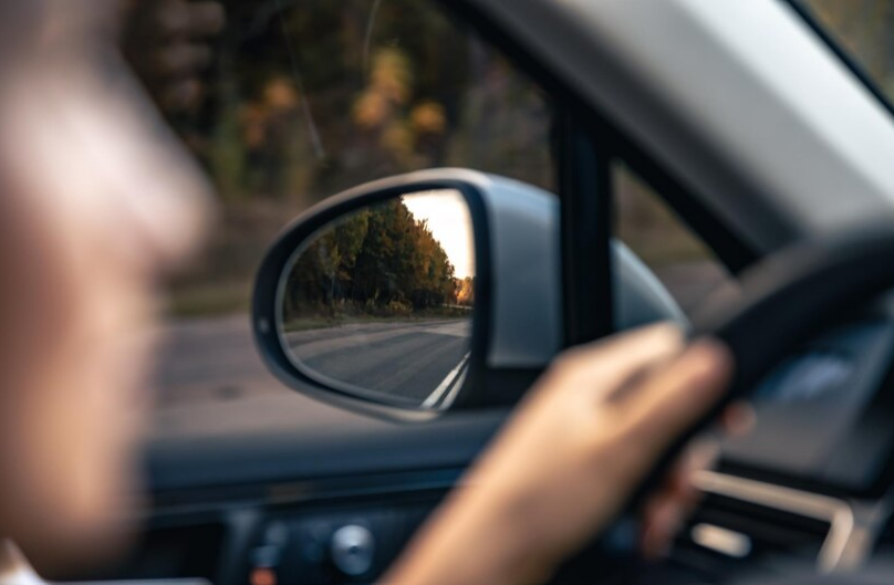 Spion Mobil Anda Patah? Lakukan Ini AJa Sob