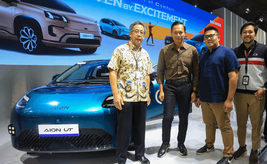 Sambangi Booth GAC Indonesia di IIMS 2026, Menko AHY Apresiasi Inovasi Kendaraan Listrik