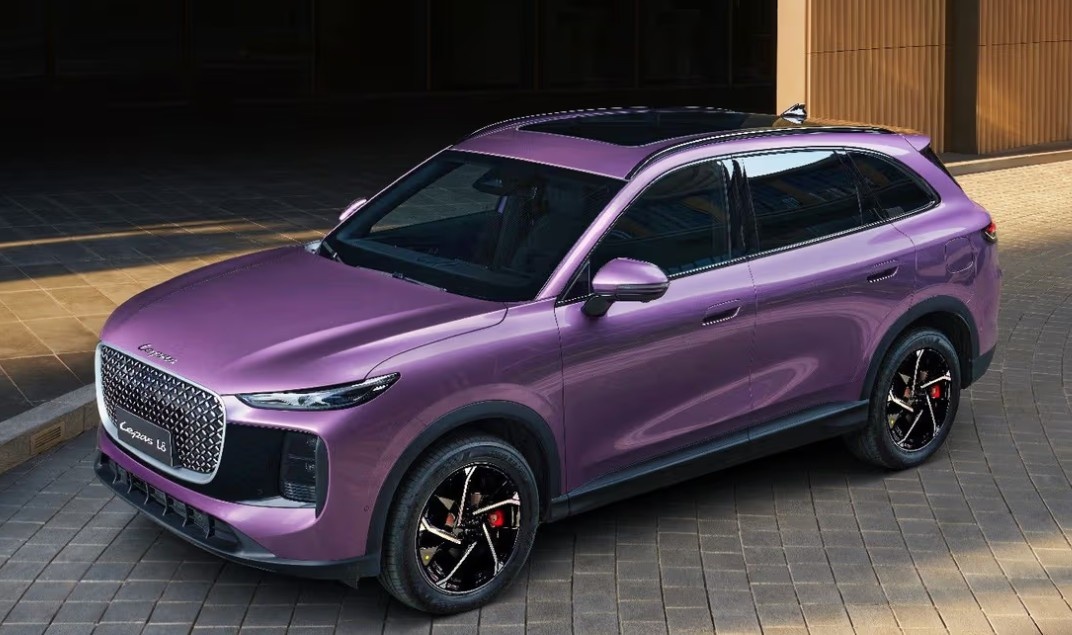 Bukan Cuma Irit, Ini Sederet Keunggulan SUV Hybrid LEPAS L8 PHEV
