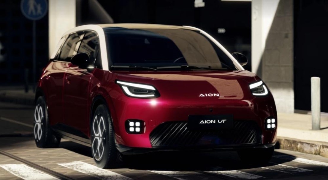 Keren! AION UT Dua Bulan Berturut-turut Pimpin Penjualan Medium Hatchback EV