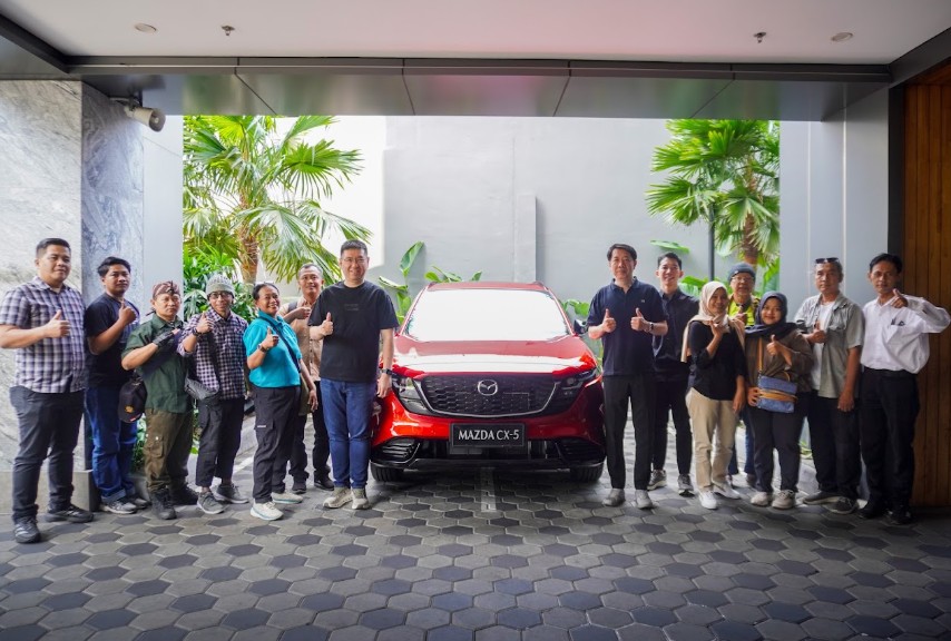 Perkuat Pasar Jateng-DIY, Mazda Perkenalkan CX-5, CX-30 dan Mazda 6e di Solo