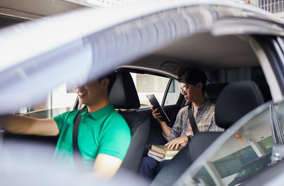 'Harga Adil' ala inDrive, Solusi Transportasi Online Transparan dan Bebas Surge Pricing