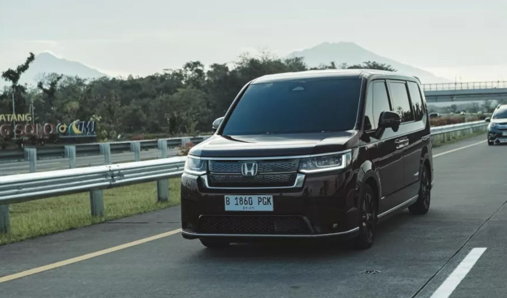 Mobil Hybrid Mulai Dilirik, Penjualan Honda di Bulan Agustus 2025 Tembus Segini!