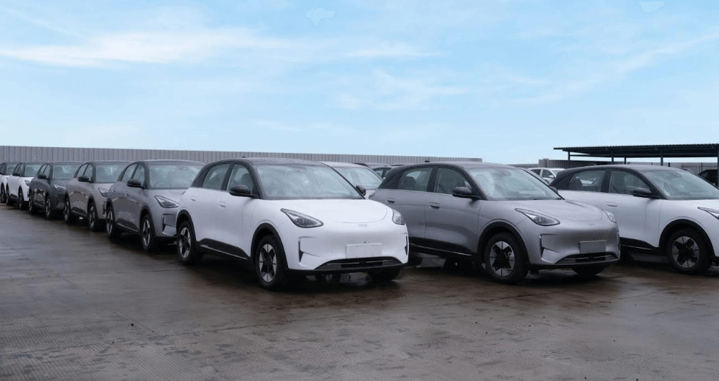 Geely Mulai Distribusikan Ribuan Unit EX2 ke Diler, Dikirim ke Konsumen Kapan?