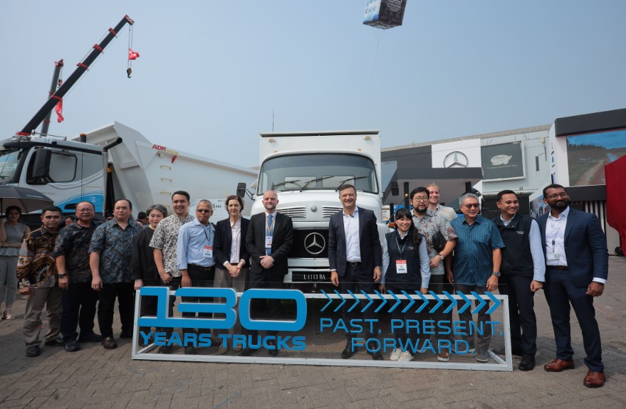 130 Tahun Mercedes-Benz Trucks, DCVI Pamerkan Mercy Bagong hingga Truk Tambang Modern di Mining Indonesia 2026