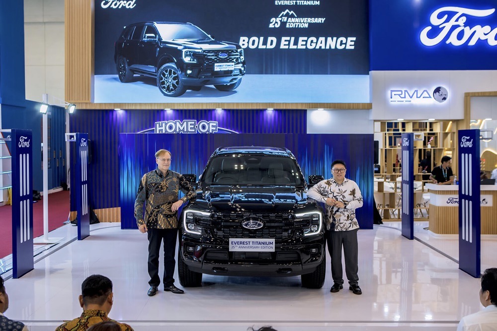 Edisi Terbatas! Ford Everest Titanium 25th Anniversary Edition Resmi Meluncur di GJAW 2025