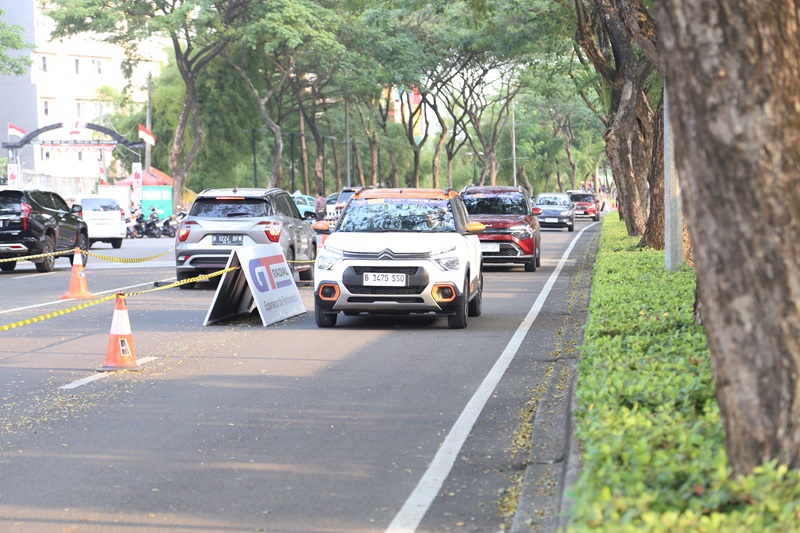 Sensasi Menjajal Kendaraan Pada Area Test Drive dan Test  Ride Terbesar Di GIIAS 2024