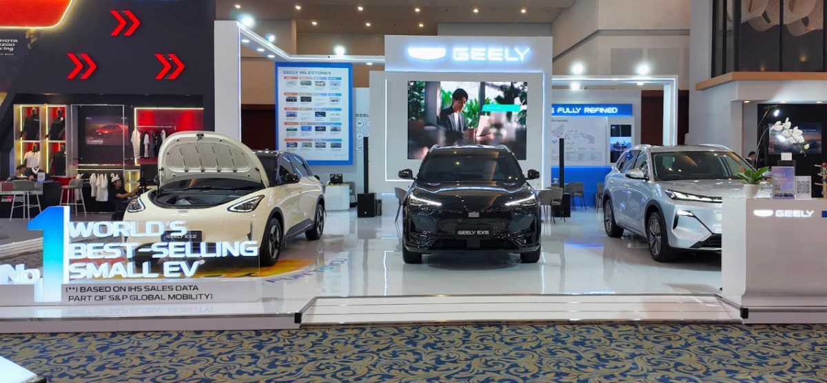 Geely Pamer Tiga Jagoan Elektrifikasi di GIIAS Surabaya 2026