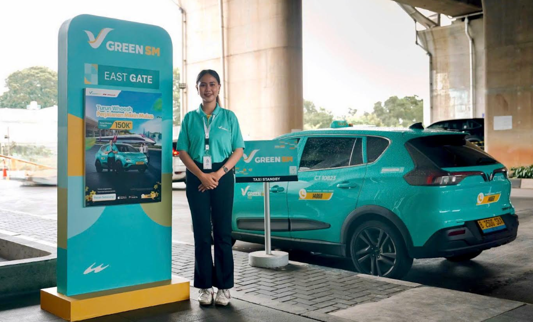 Taksi Listrik Green SM Resmi Beroperasi di Stasiun Whoosh Halim