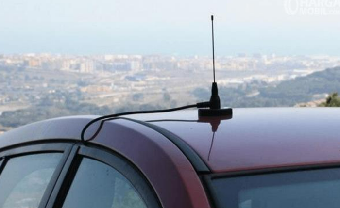 Tips Sederhana Merawat Antena Mobil Agar Awet