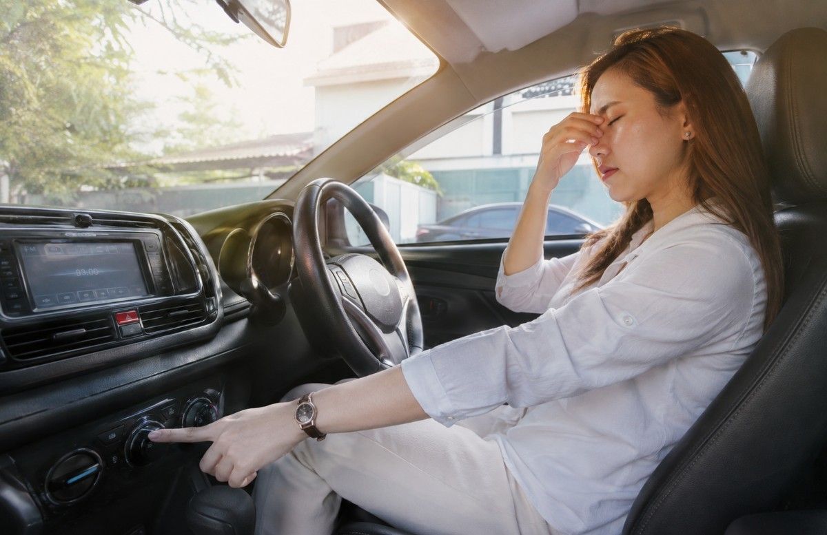 Ladies Wajib Tahu, Ini Bahayanya Langsung Menyalakan AC Mobil Maksimal Saat Kabin Masih Sangat Panas