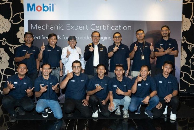 Mekanik Dapat Bekal Teknologi Otomotif, Mobil Lubricants Dorong Layanan Bengkel Makin Berkualitas