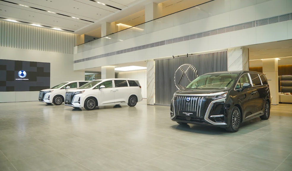 DENZA Bawa Standar Baru Layanan Premium Lewat Showroom yang Mewah dan Terintegrasi