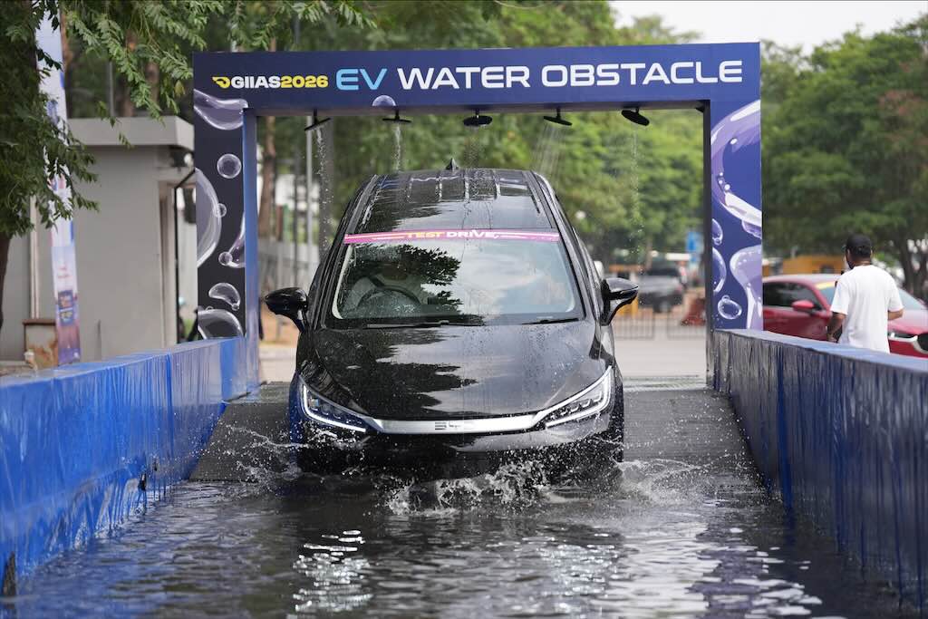 BYD Ajak Komunitas BEYOND Kenali Teknologi Dual Mode dan Jajal Langsung BYD M6 DM di GIIAS 2026