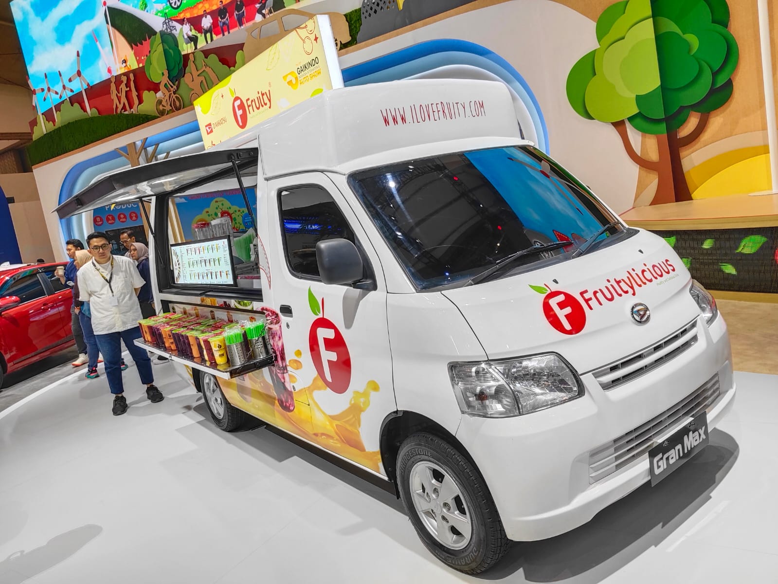 Daihatsu Gran Max Rajai Segmen Niaga Ringan, Jadi Idola Pengusaha Food Truck