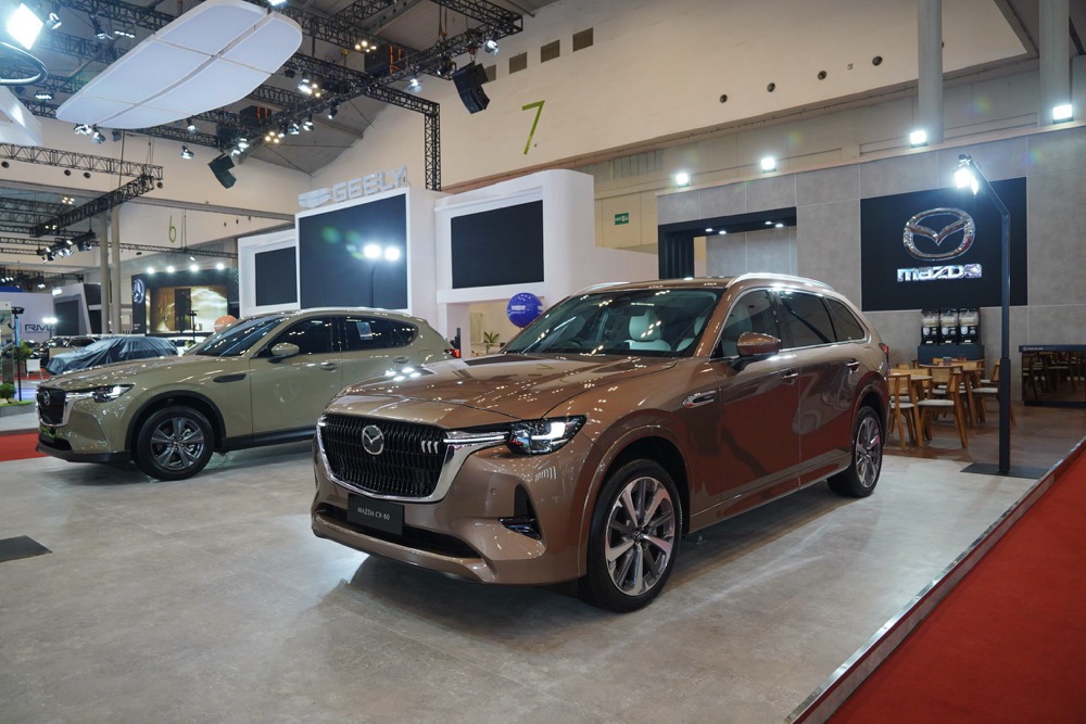 Mazda Tampil Elegan di Permata Bank GJAW 2025, Memperkaya Pengalaman Luar Biasa
