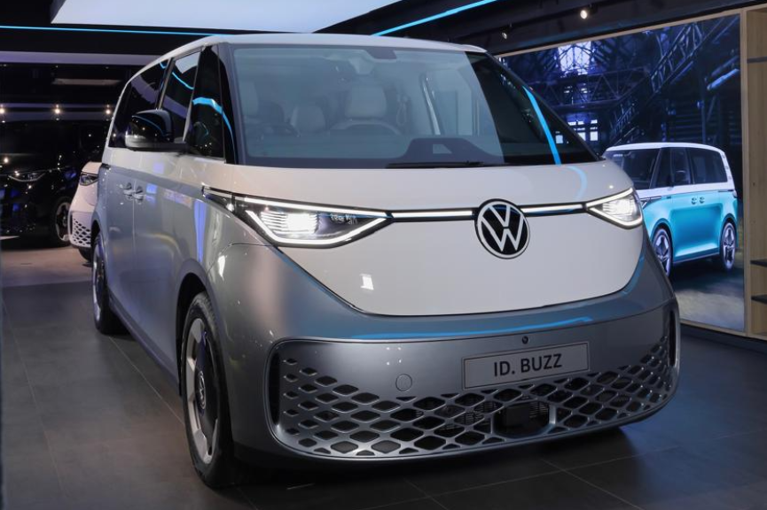 Volkswagen Resmi Rilis ID. Buzz BOZZ White Signature Edition, Apa Istimewanya?