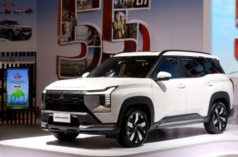 MMKSI Tawarkan Promo Akhir Tahun dan Kemudahan Pembiayaan di GJAW 2025