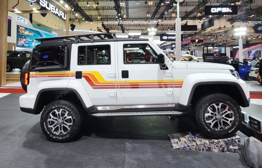 Punya Tapak Hexagonal dan Anti-Lumpur, Ini Keunggulan Ban Bridgestone Dueler A/T002 di BAIC BJ40 Plus
