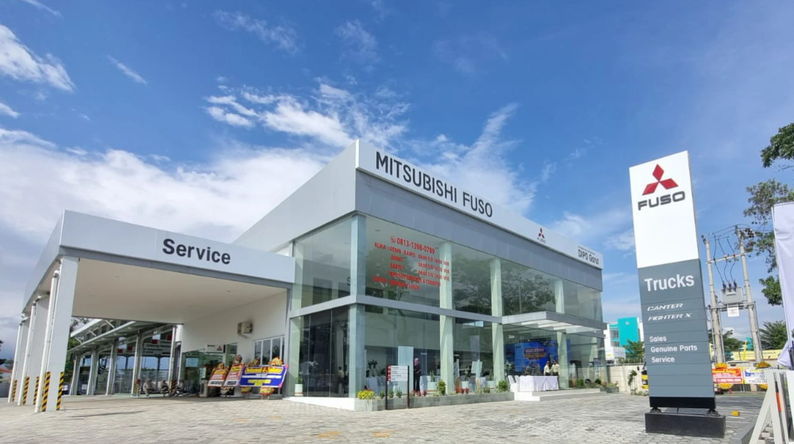 Mitsubishi Fuso Buka Diler Baru DIPO Garut, Perkuat Layanan untuk Pelaku Usaha