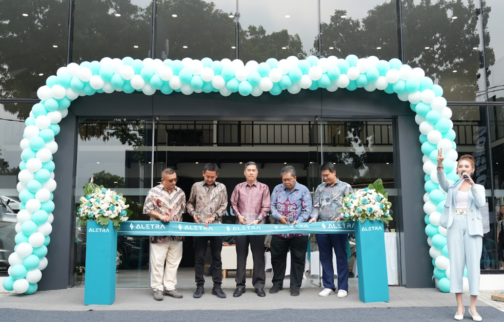 Dealer Aletra Kemang Resmi Dibuka, Genjot Ekspansi 15 Dealer Hingga Akhir 2025