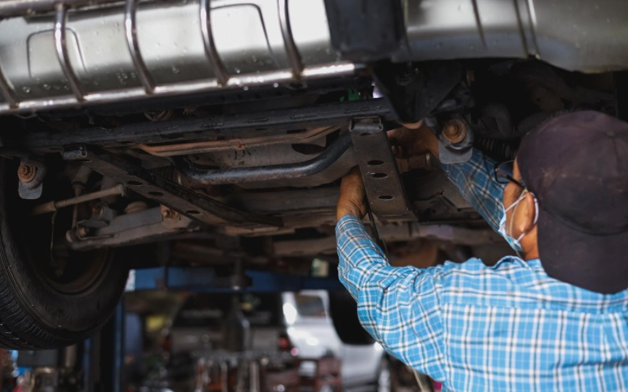 Jangan Lupa Cek Kaki-Kaki Mobil Usai Mudik, Ini Komponen yang Wajib Diperhatikan