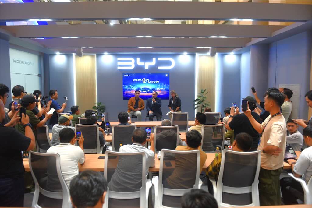 BYD Perkenalkan Ekosistem Purna Jual Terintegrasi untuk Pengguna Teknologi Dual Mode di GIIAS 2026