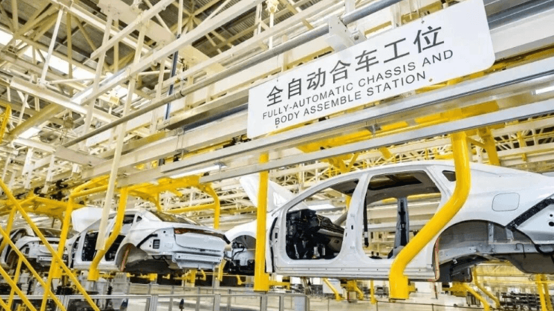 Keren! Pabrik GAC Ini Bisa Produksi 1 Mobil Tiap 53 Detik