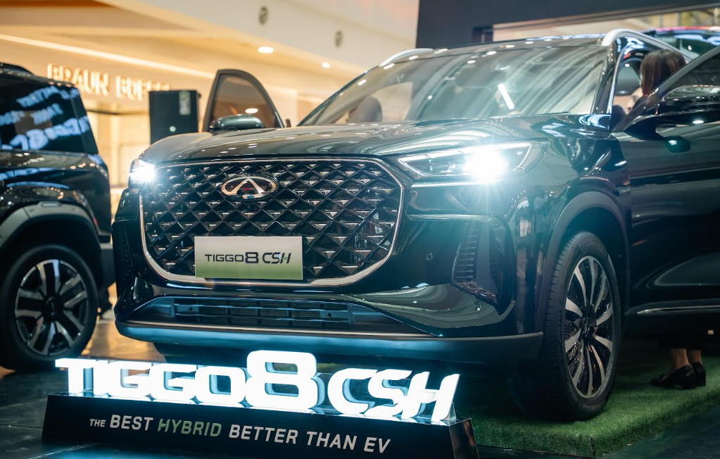 SUV Hybrid Premium Chery TIGGO 8 CSH Sapa Warga Medan 