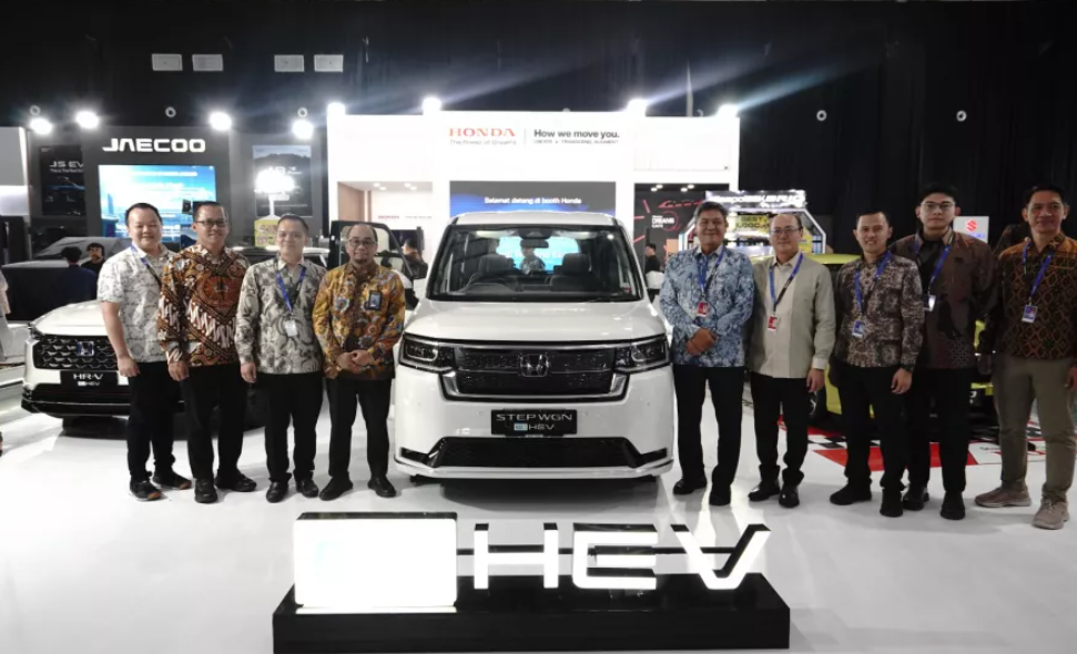 GIIAS Makassar 2025: Rayakan Penjualan 35 Ribu Unit Brio di Sulsel, Honda Tebar Promo Spesial!