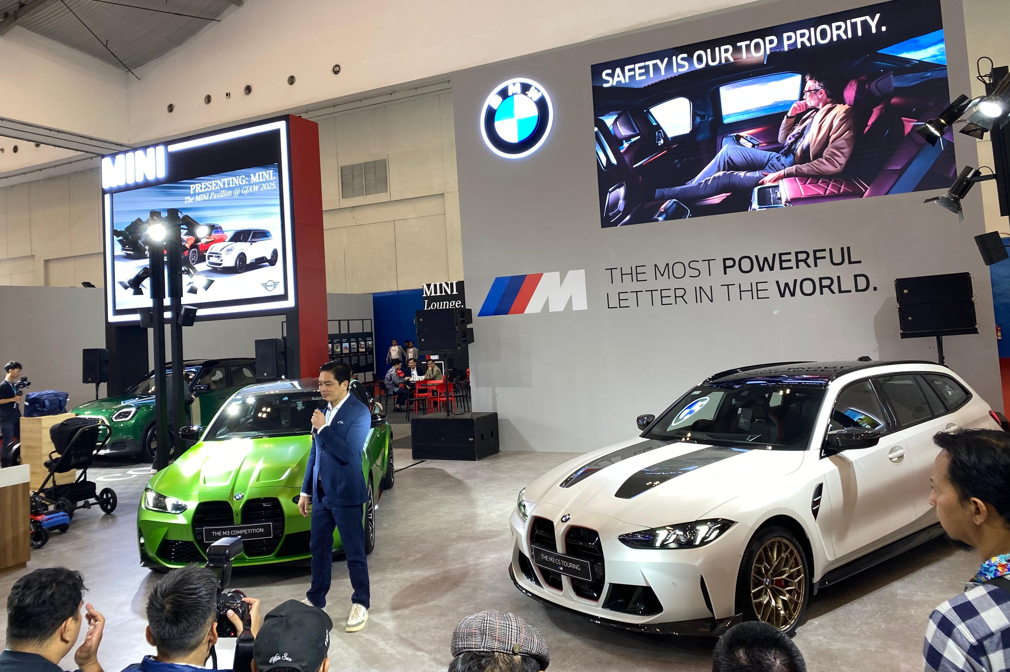 Hadir di GJAW 2025, BMW Rilis 2 Model Seri M Terbaru: Performa Makin 'Beringas'!