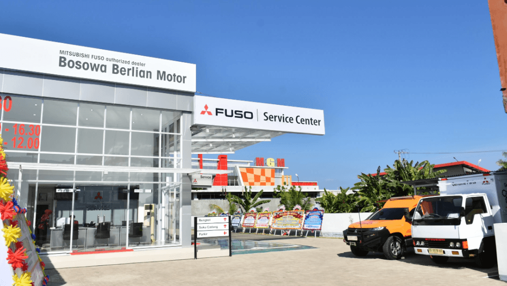 Gak Perlu Jauh-jauh Lagi! KTB Resmikan Fuso Service Center Pertama di Kolaka, Sulawesi Tenggara