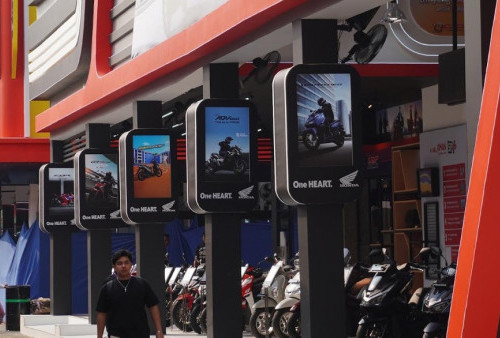Bukan Cuma Jualan Motor, Booth Honda di JFK 2026 Disulap Jadi Kiblat Kalcer Modifikasi dan EV Futuristik!