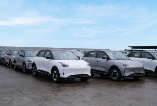 Produksi Geely EX2 di Indonesia Digeber, Inden Kini Bisa Dipangkas Jadi Sebulan