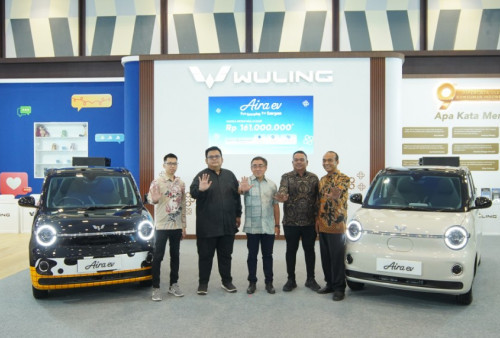 Wuling Hadirkan Aira EV Berbalut Decal Toy Story 5 di GIIAS Semarang 2026