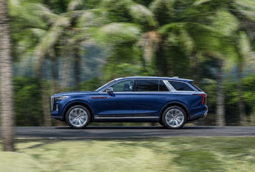 Sudah 6 Dekade Eksis, Hongqi Kini Bawa Filosofi Neo-Chinese Luxury ke Pasar Indonesia