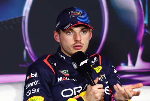 Verstappen menjawab lebih banyak pertanyaan tentang masa depannya di F1 dengan menegaskan pergantian tim 'tidak ada dalam pikiran saya'